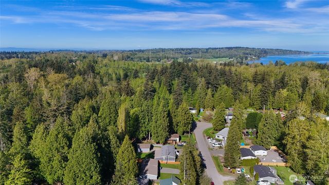 8633 Harbor Drive, Blaine, WA 98230