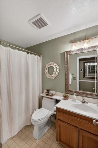 5937 LAGUNA VILLA Way, Elk Grove, CA 95758