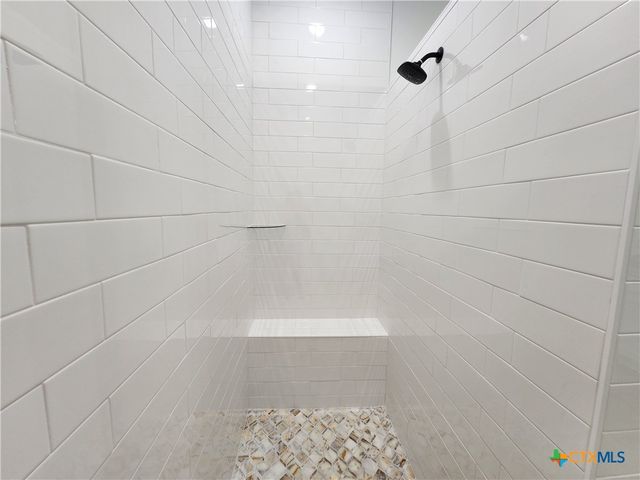 724 Eagle Crest Drive, Salado, TX 76571