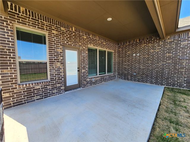 724 Eagle Crest Drive, Salado, TX 76571