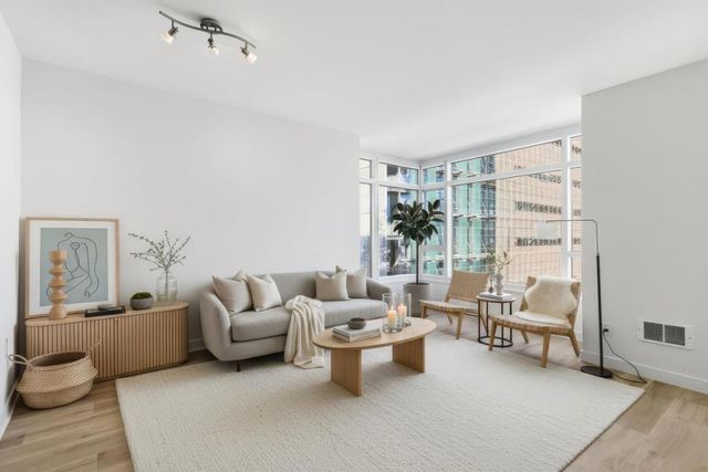 1160 Mission Street 1712, San Francisco, CA 94103