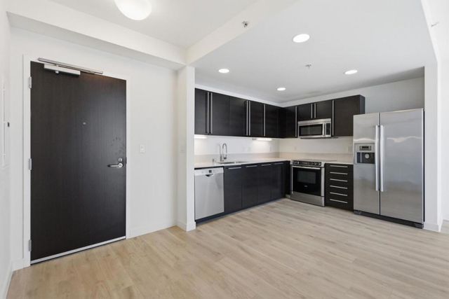 1160 Mission Street 1712, San Francisco, CA 94103