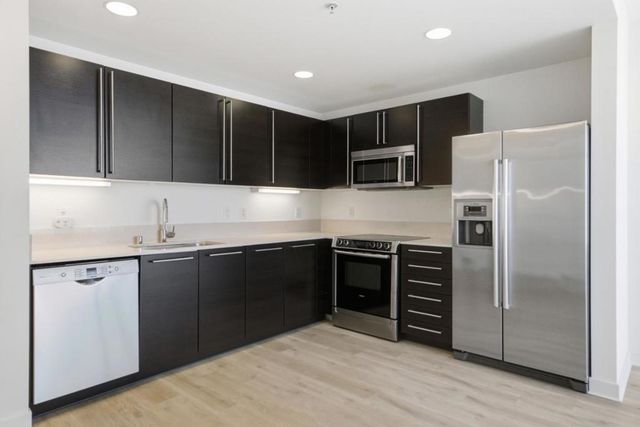 1160 Mission Street 1712, San Francisco, CA 94103