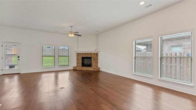 2401 Lock Lane, Pea Ridge, AR 72751