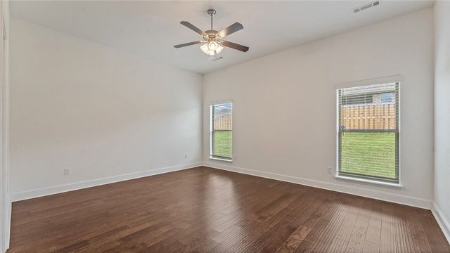 2401 Lock Lane, Pea Ridge, AR 72751