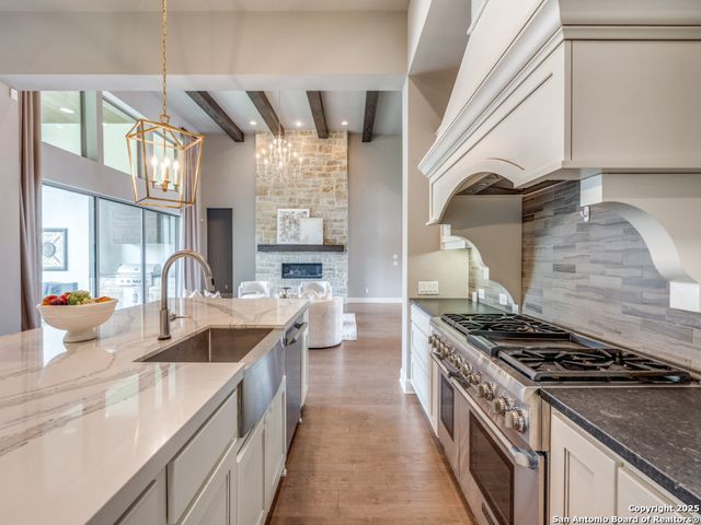 1410 Burgundy, New Braunfels, TX 78132
