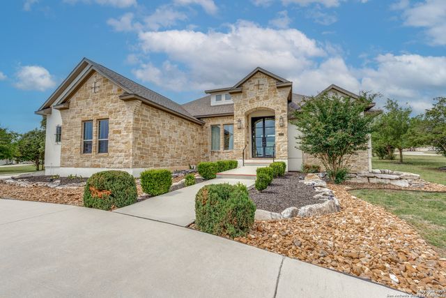 1410 Burgundy, New Braunfels, TX 78132