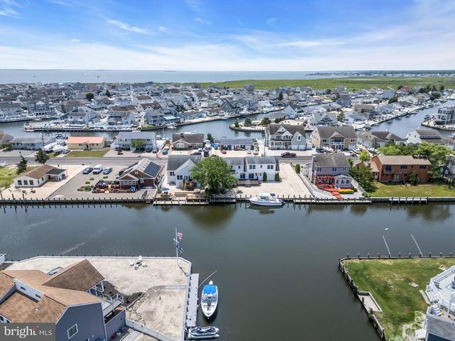974 CAPSTAN DR, Forked River, NJ 08731