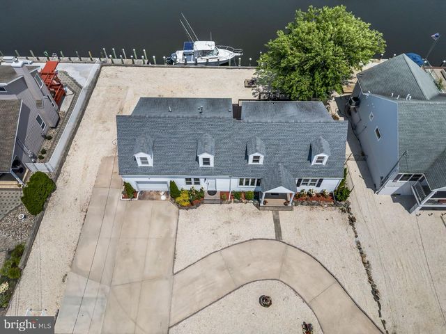 974 CAPSTAN DR, Forked River, NJ 08731
