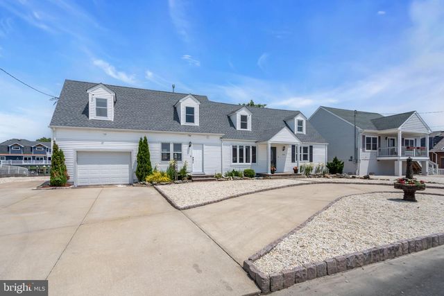 974 CAPSTAN DR, Forked River, NJ 08731