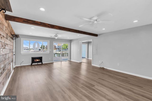 974 CAPSTAN DR, Forked River, NJ 08731