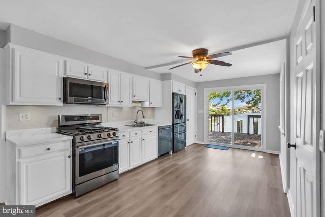 974 CAPSTAN DR, Forked River, NJ 08731