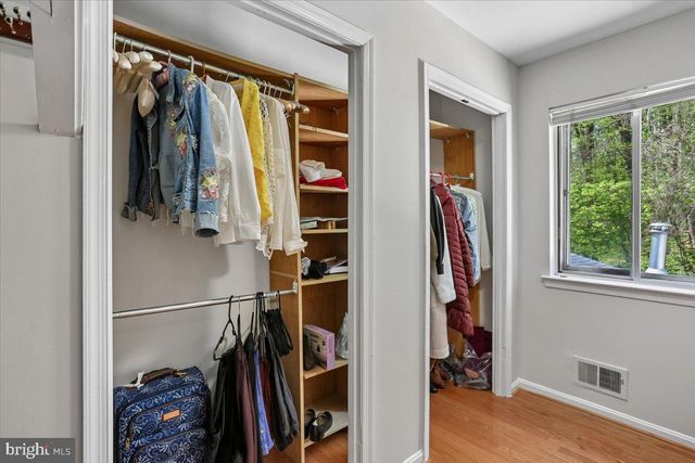 10240 COLEBROOK AVE, Potomac, MD 20854