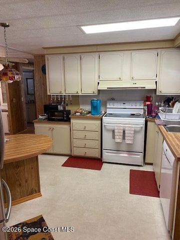 533 Ruth Circle, Melbourne, FL 32904