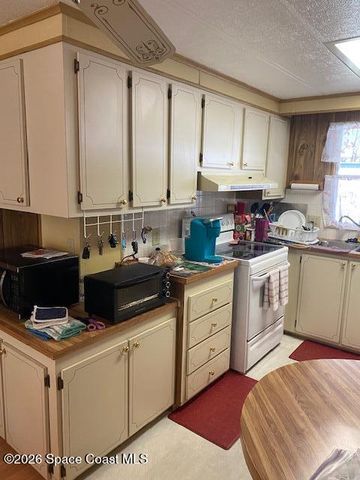533 Ruth Circle, Melbourne, FL 32904