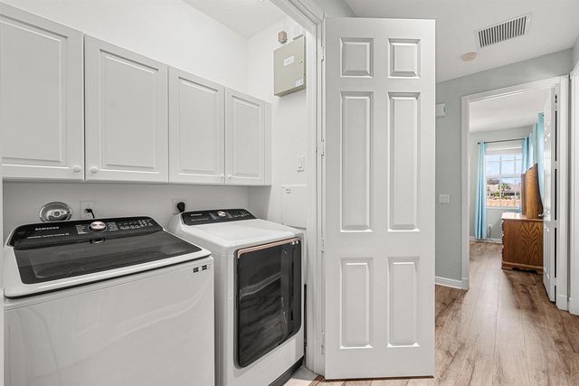 704 NW 83rd Place, Boca Raton, FL 33487