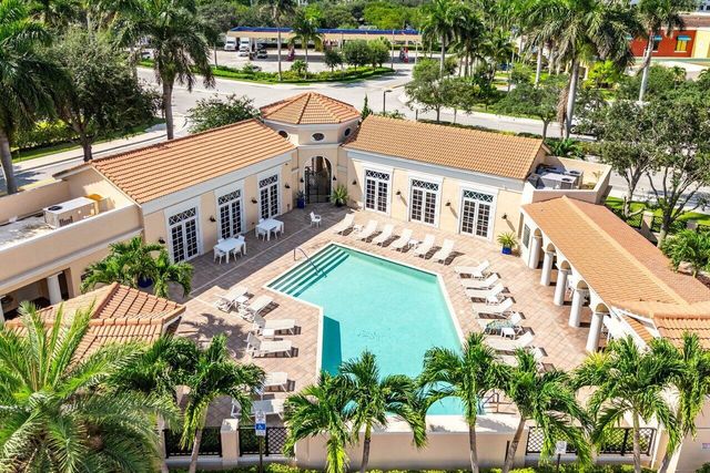 704 NW 83rd Place, Boca Raton, FL 33487
