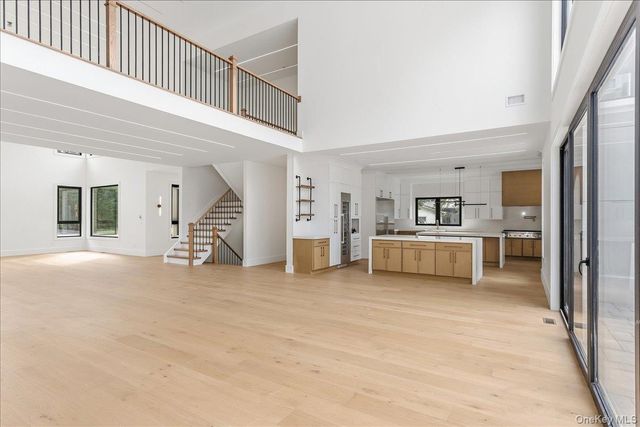 1080 Westminster Avenue, Dix Hills, NY 11746