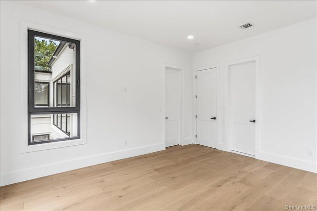 1080 Westminster Avenue, Dix Hills, NY 11746