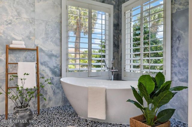 6 RIVIERA Place, Palm Coast, FL 32137