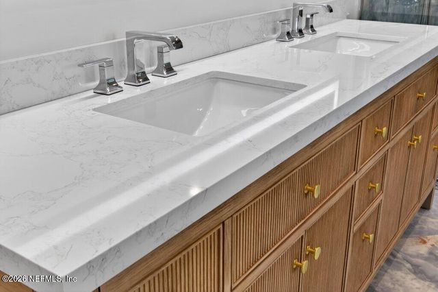 6 RIVIERA Place, Palm Coast, FL 32137