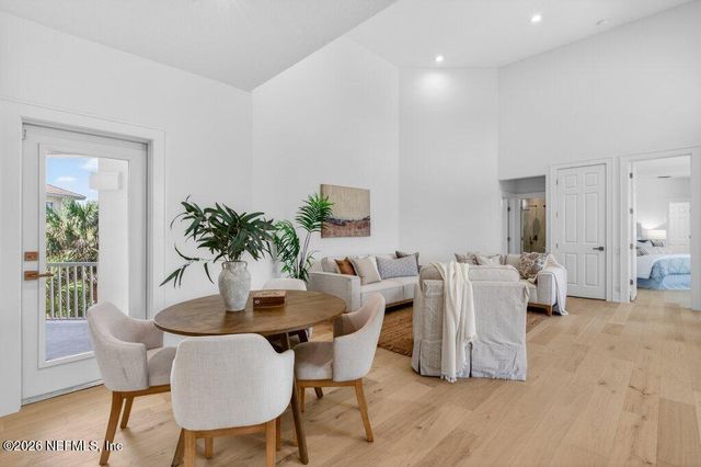 6 RIVIERA Place, Palm Coast, FL 32137