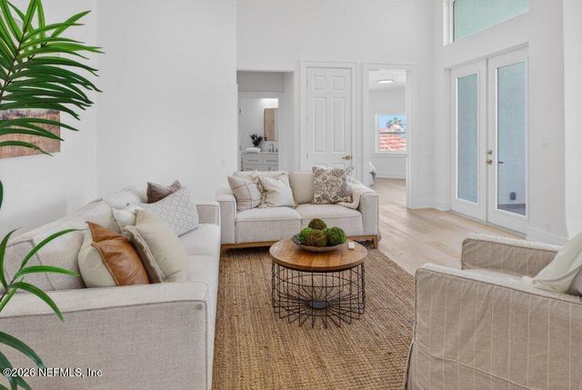 6 RIVIERA Place, Palm Coast, FL 32137