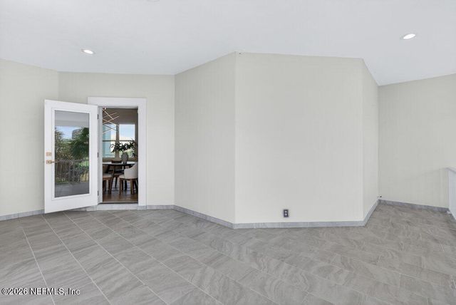 6 RIVIERA Place, Palm Coast, FL 32137