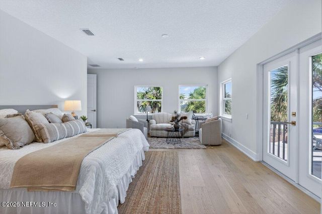 6 RIVIERA Place, Palm Coast, FL 32137