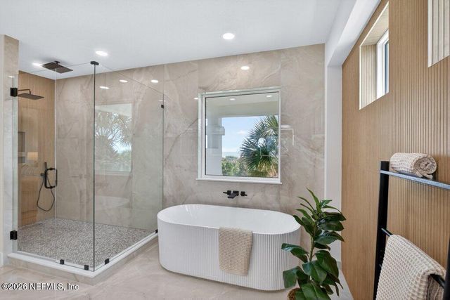 6 RIVIERA Place, Palm Coast, FL 32137