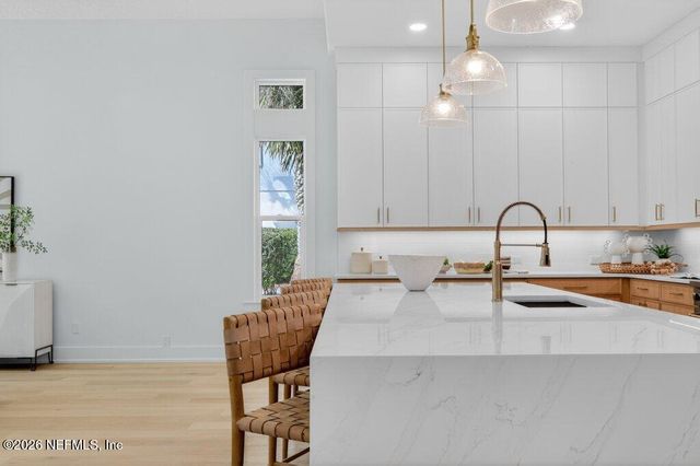 6 RIVIERA Place, Palm Coast, FL 32137