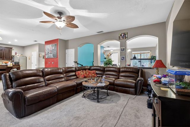 1875 WATERSIDE OAKS DRIVE, Orange City, FL 32763