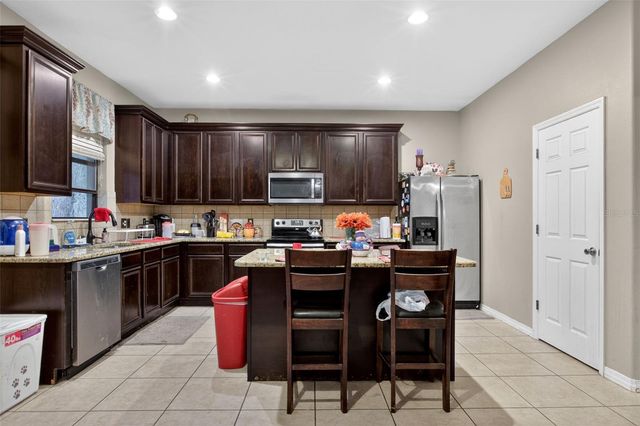 1875 WATERSIDE OAKS DRIVE, Orange City, FL 32763