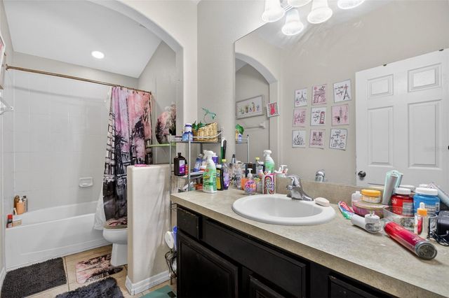 1875 WATERSIDE OAKS DRIVE, Orange City, FL 32763