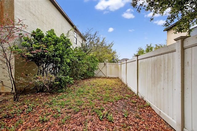 1875 WATERSIDE OAKS DRIVE, Orange City, FL 32763