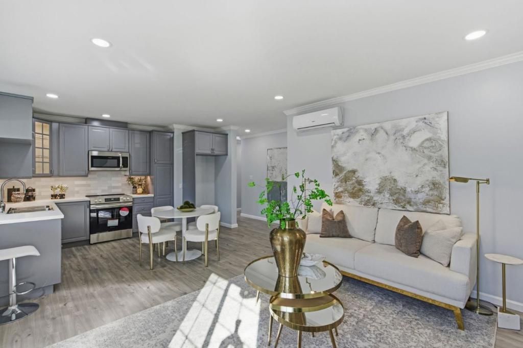 Image 11 of property listing at 409 S Idaho Street, San Mateo, CA 94402