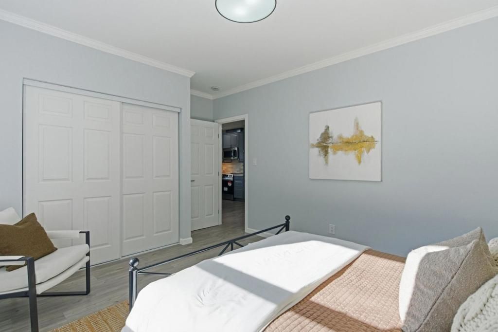 Image 15 of property listing at 409 S Idaho Street, San Mateo, CA 94402