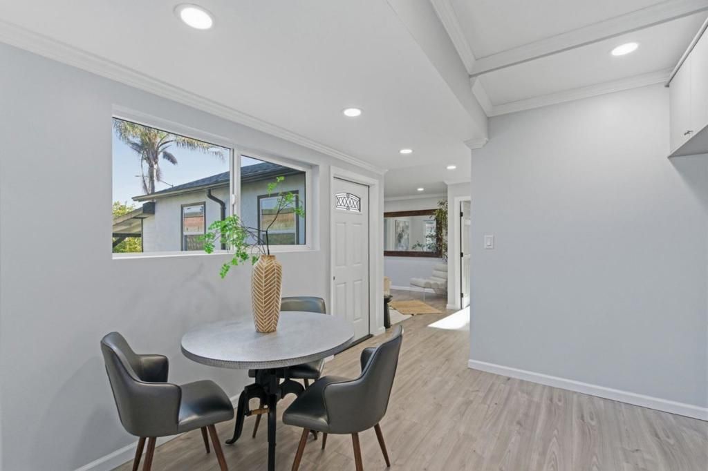 Image 28 of property listing at 409 S Idaho Street, San Mateo, CA 94402