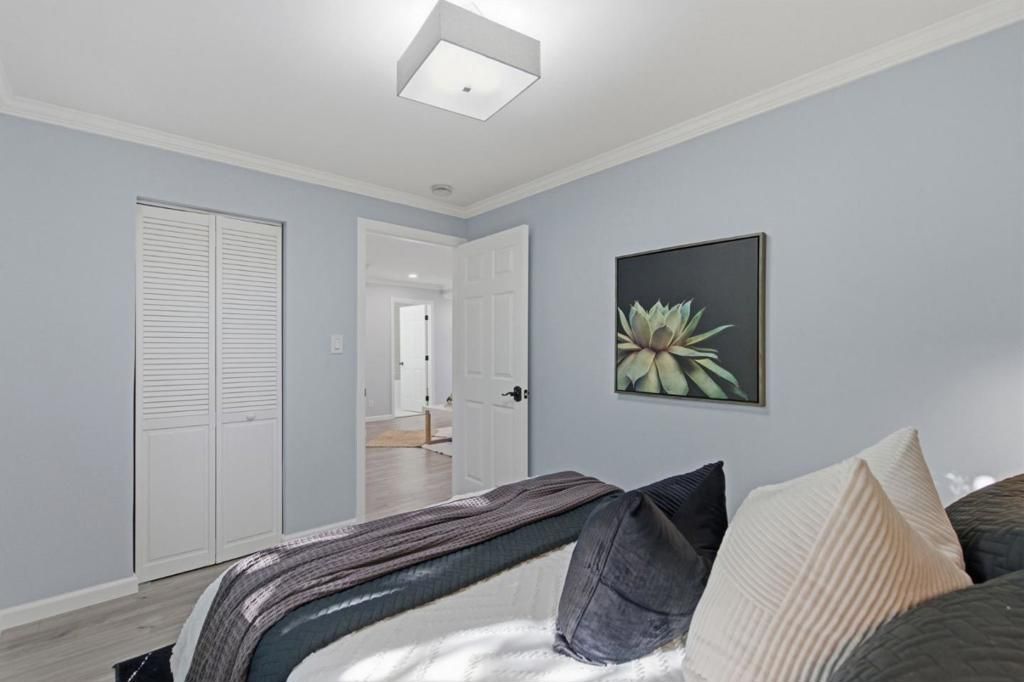 Image 32 of property listing at 409 S Idaho Street, San Mateo, CA 94402