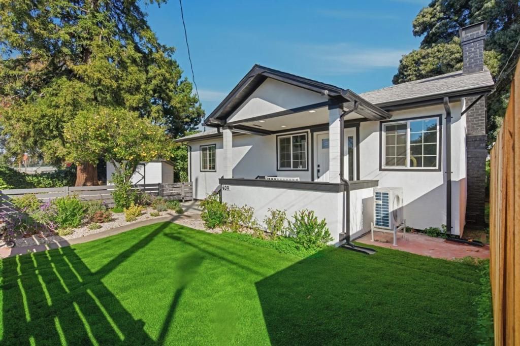 Image 4 of property listing at 409 S Idaho Street, San Mateo, CA 94402