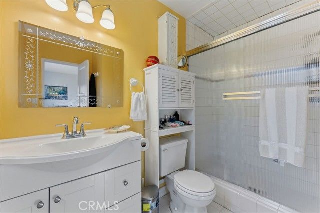 6524 Forbes, Los Angeles, CA 91406