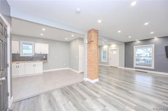 2658 Niagara Avenue, Niagara Falls, NY 14305