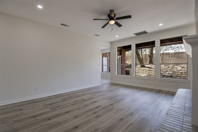 2916 Forestwood Drive, Arlington, TX 76006