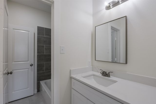 2916 Forestwood Drive, Arlington, TX 76006