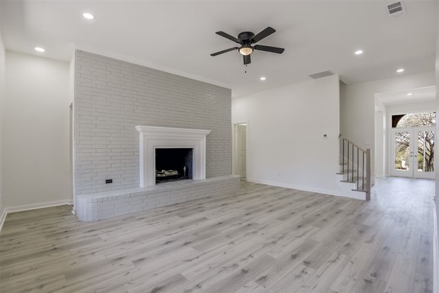 2916 Forestwood Drive, Arlington, TX 76006