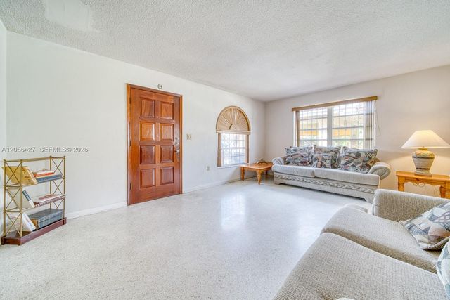 6335 SW 31st Street, Miami, FL 33155