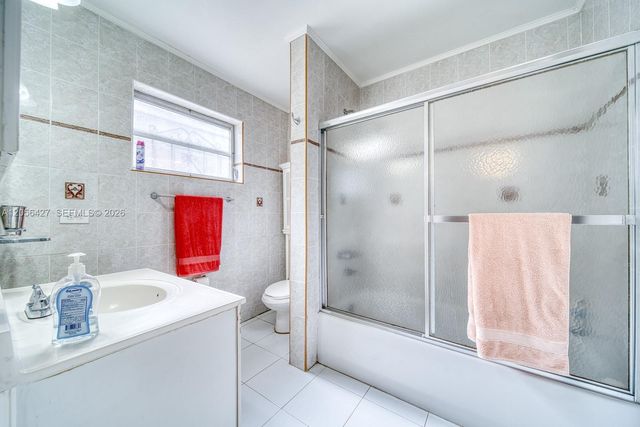 6335 SW 31st Street, Miami, FL 33155