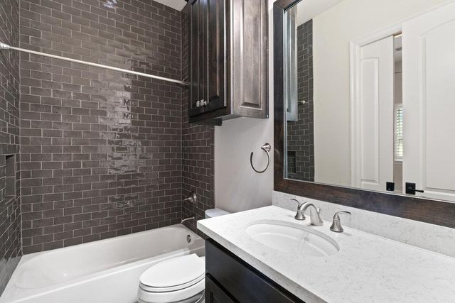 8609 Bellancia DR, Austin, TX 78738