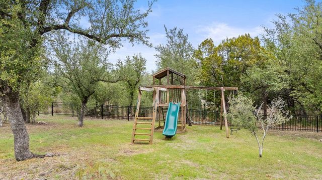 8609 Bellancia DR, Austin, TX 78738