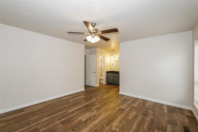 3412 Prairie Avenue, Edmond, OK 73013